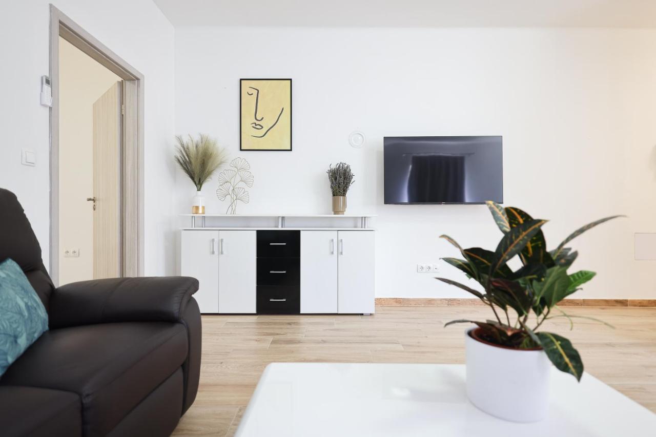 Mathilda'S Apartment 자다르 외부 사진